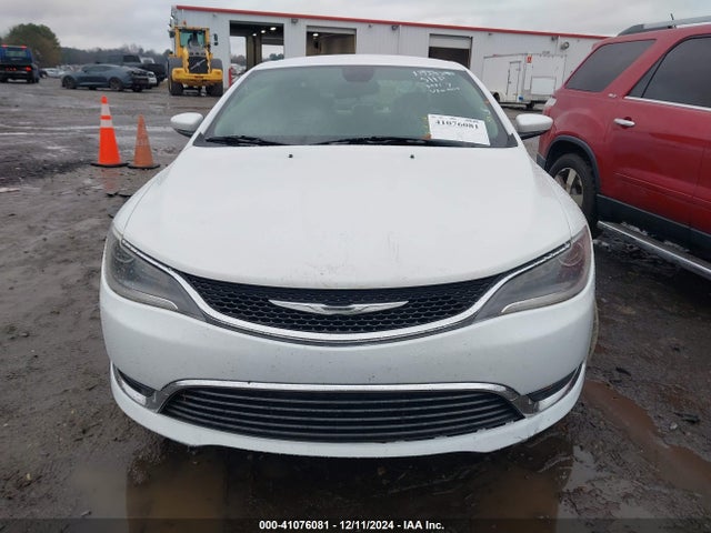Chrysler 200 Limited 2015 1C3CCCABXFN724252 Image 12