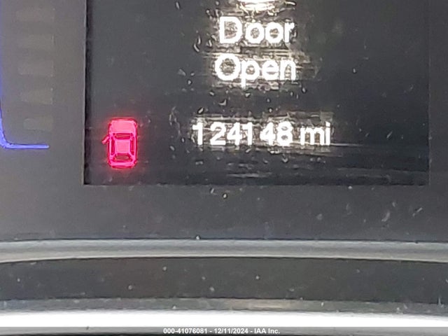 Chrysler 200 Limited 2015 1C3CCCABXFN724252 Image 15
