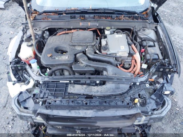 3FA6P0SU8HR255230 Ford Fusion Energi Titanium