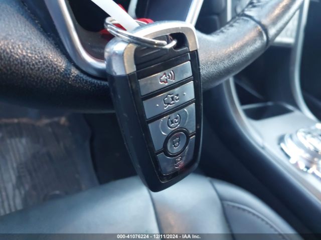3FA6P0SU8HR255230 Ford Fusion Energi Titanium
