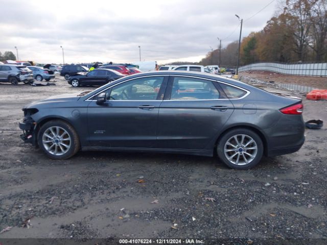 3FA6P0SU8HR255230 Ford Fusion Energi Titanium