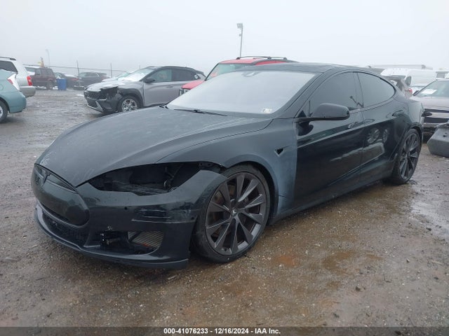 2015 TESLA MODEL S 5YJSA1S2XFF097440 Photo 1