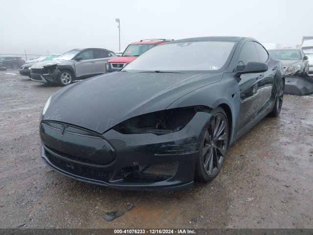 2015 TESLA MODEL S 5YJSA1S2XFF097440 Photo 5