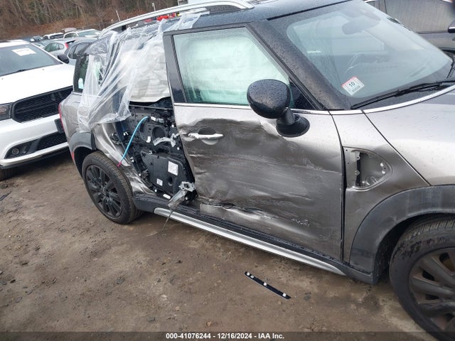 2019 MINI COUNTRYMAN WMZYT5C59K3G92777 Photo 5