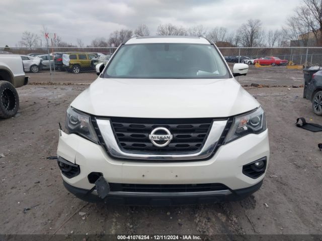 5N1DR2MM1HC618384 Nissan Pathfinder Platinum