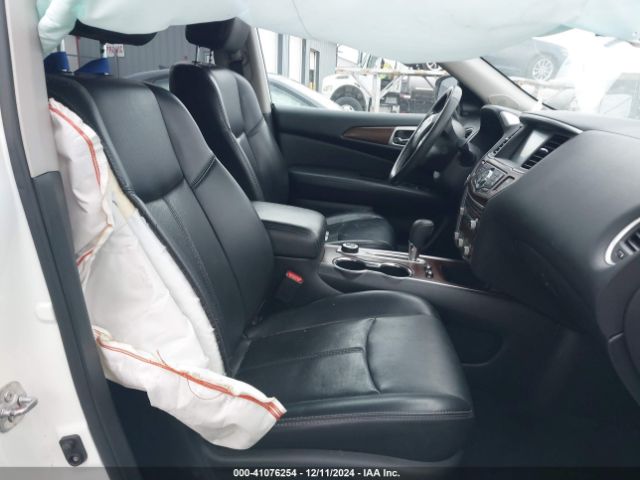 5N1DR2MM1HC618384 Nissan Pathfinder Platinum