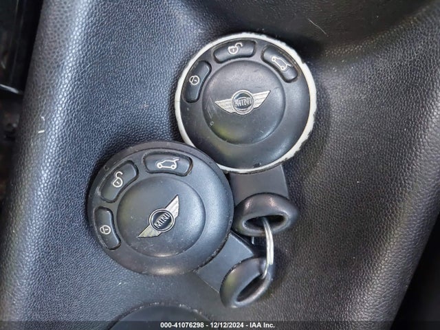 2009 MINI COOPER WMWMF33599TW74066 Photo 10