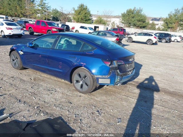 2022 TESLA MODEL 3 5YJ3E1EB8NF265014 Photo 2