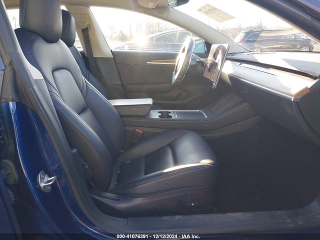 2022 TESLA MODEL 3 5YJ3E1EB8NF265014 Photo 4