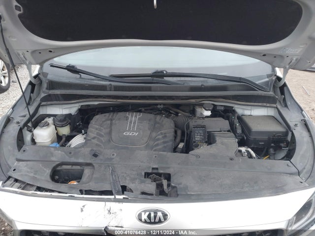 KIA SEDONA LX 2016 KNDMB5C19G6212416 Image 10