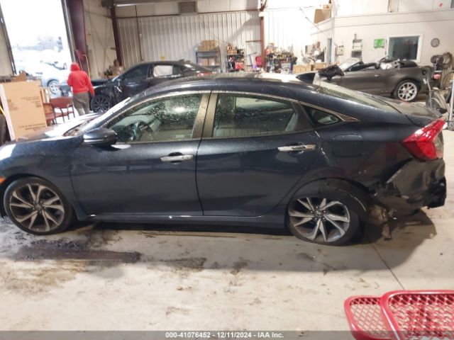 19XFC1F90KE207026 Honda Civic Touring