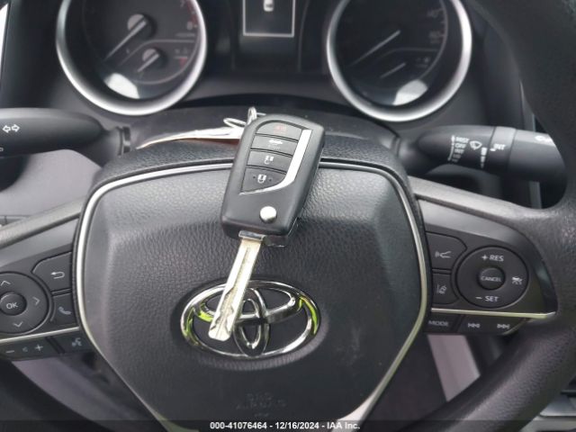 4T1C11AK2NU617346 Toyota CAMRY LE