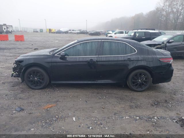 4T1C11AK2NU617346 Toyota CAMRY LE