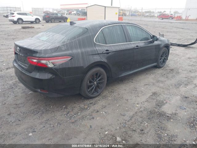 4T1C11AK2NU617346 Toyota CAMRY LE