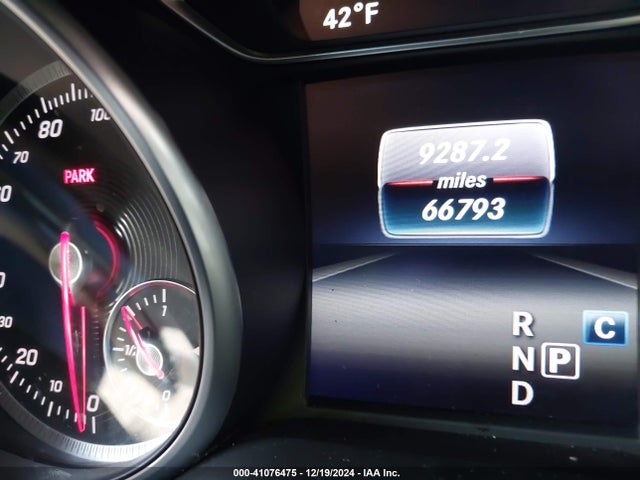 WDDSJ4GB9JN607870 Mercedes-Benz CLA 250 4MATIC