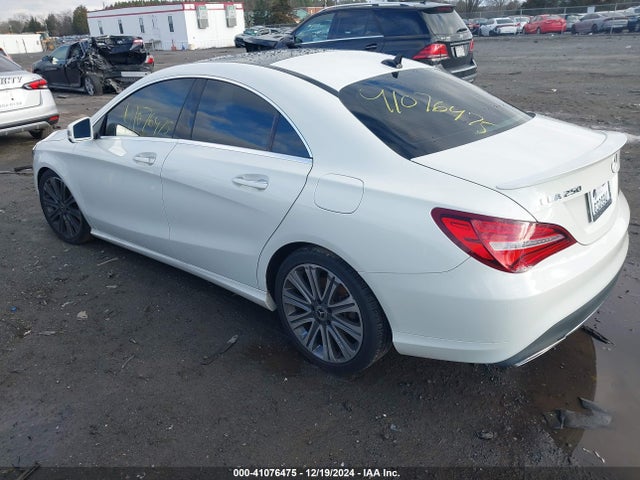 WDDSJ4GB9JN607870 Mercedes-Benz CLA 250 4MATIC