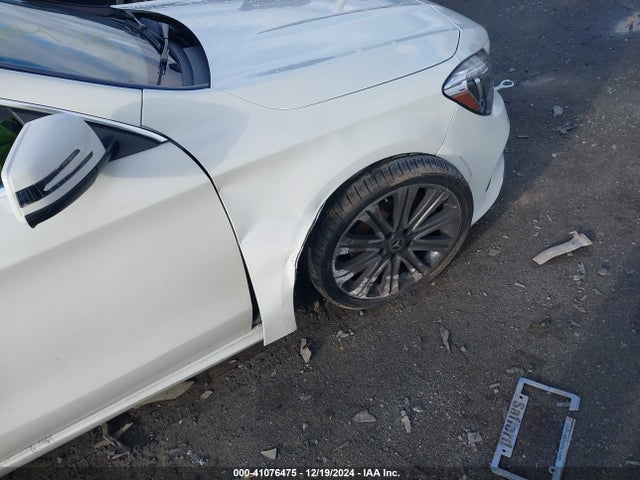 WDDSJ4GB9JN607870 Mercedes-Benz CLA 250 4MATIC