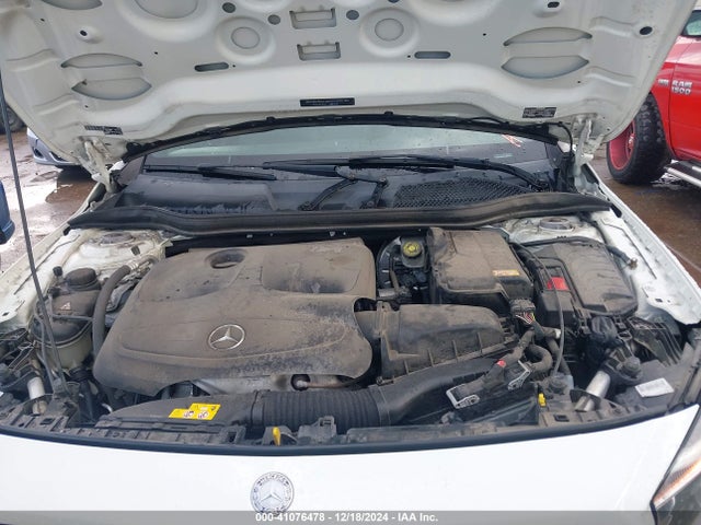 WDCTG4EBXGJ197834 Mercedes-Benz GLA 250