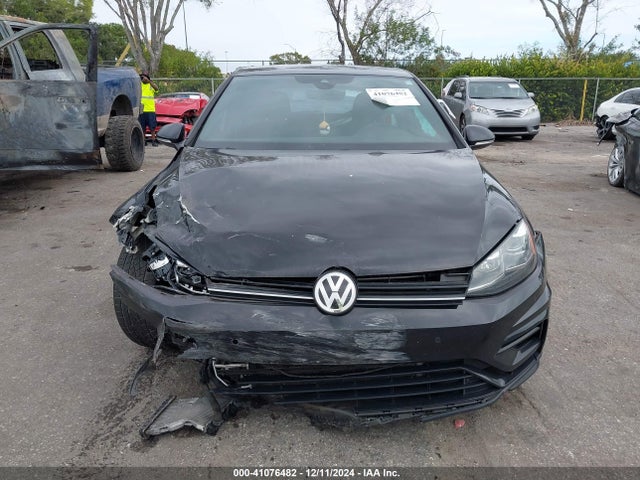 WVWVF7AU8JW152928 Volkswagen Golf R 2.0t W/dcc   Navigation