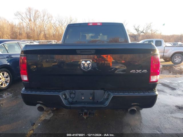 3C6RR7KT0JG197771 RAM 1500 Express  4x4 5'7 Box