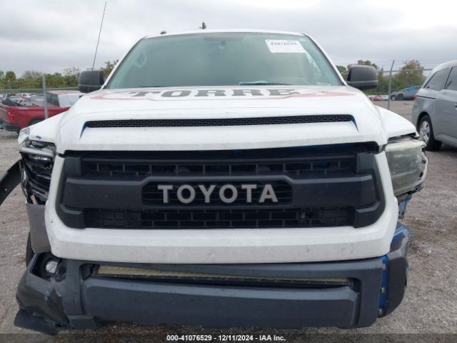 5TFEW5F19GX207764 Toyota Tundra Sr5 5.7l V8
