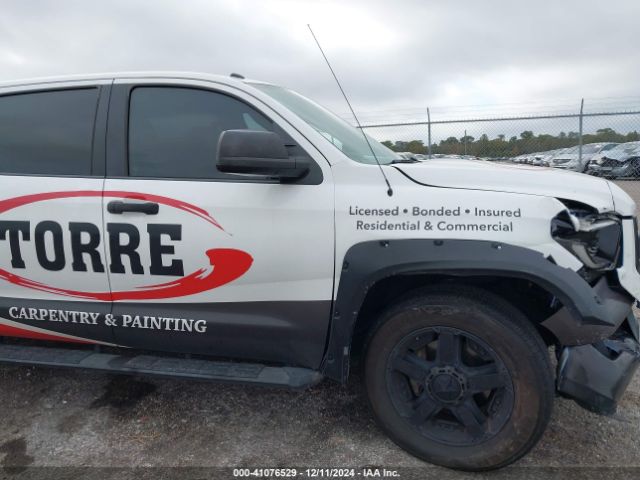 5TFEW5F19GX207764 Toyota Tundra Sr5 5.7l V8
