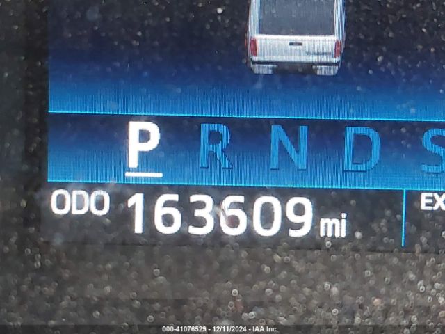 5TFEW5F19GX207764 Toyota Tundra Sr5 5.7l V8