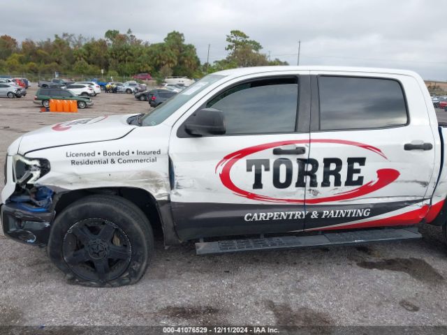5TFEW5F19GX207764 Toyota Tundra Sr5 5.7l V8