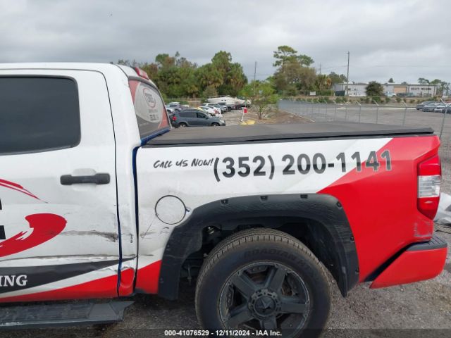 5TFEW5F19GX207764 Toyota Tundra Sr5 5.7l V8