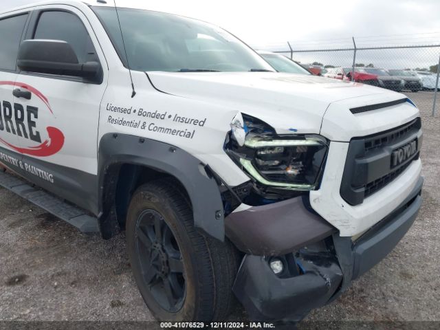 5TFEW5F19GX207764 Toyota Tundra Sr5 5.7l V8