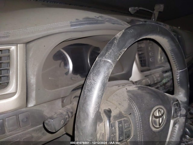 5TDJZRFH9KS566170 Toyota Highlander Se