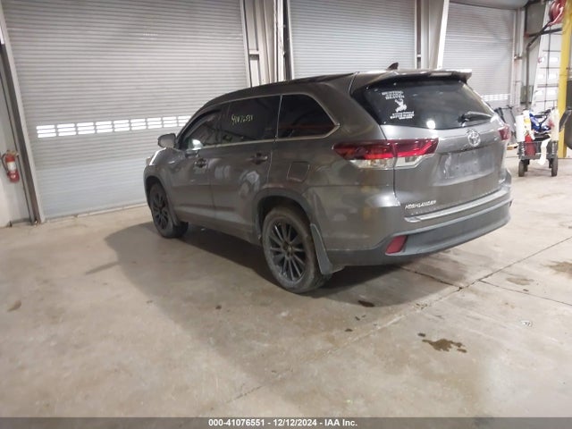 5TDJZRFH9KS566170 Toyota Highlander Se