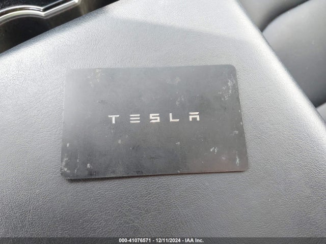 2018 TESLA MODEL 3 5YJ3E1EB0JF115523 Photo 10