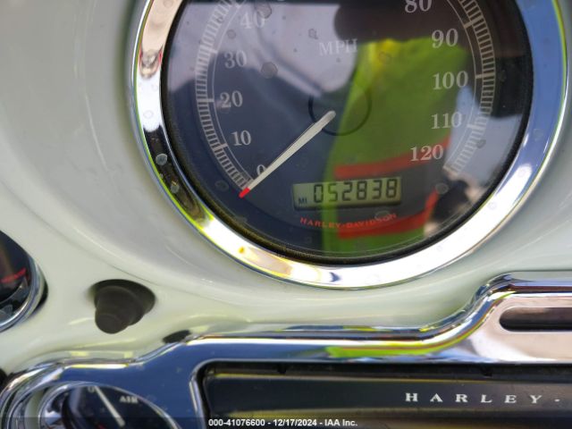 2012 HARLEY-DAVIDSON FLHTCU 1HD1FCM1XCB656804 Photo 6