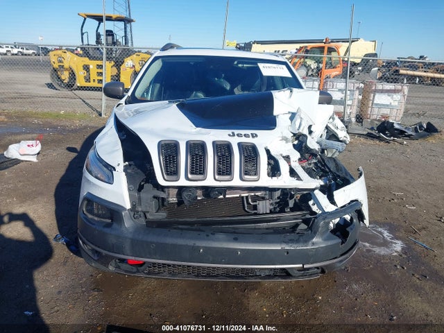 1C4PJMBS7EW210553 Jeep Cherokee Trailhawk