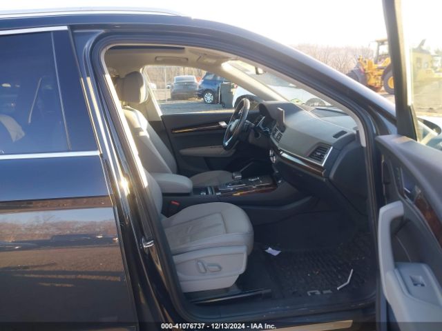 WA1BNAFY0J2172297 Audi Q5 2.0t Premium/2.0t Tech Premium