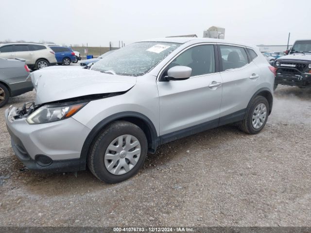 JN1BJ1CP3JW105279 Nissan Rogue Sport S