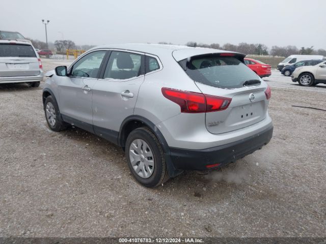 JN1BJ1CP3JW105279 Nissan Rogue Sport S