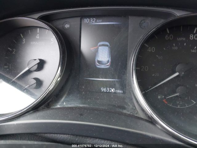 JN1BJ1CP3JW105279 Nissan Rogue Sport S