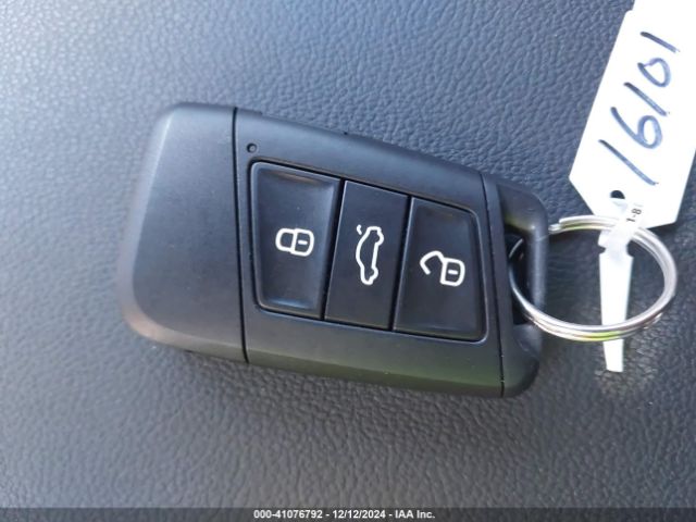 3VV5X7B29RM049301 Volkswagen Taos 1.5t S