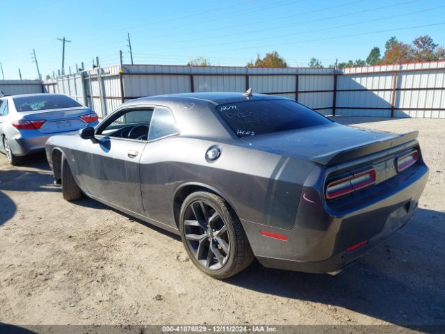 2C3CDZFJ7GH184725 Dodge Challenger R/t Scat Pack
