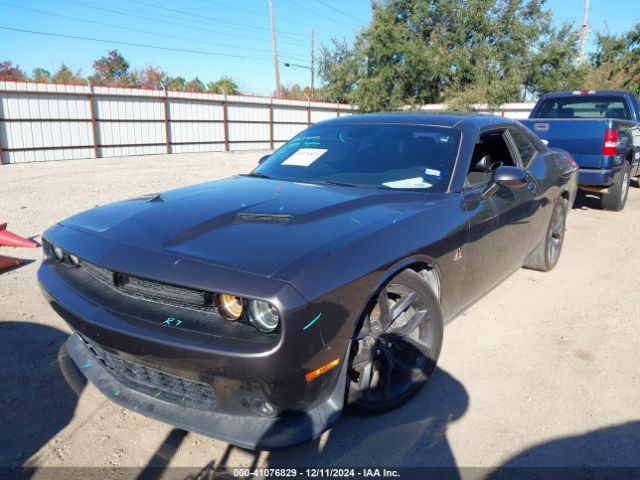 2C3CDZFJ7GH184725 Dodge Challenger R/t Scat Pack