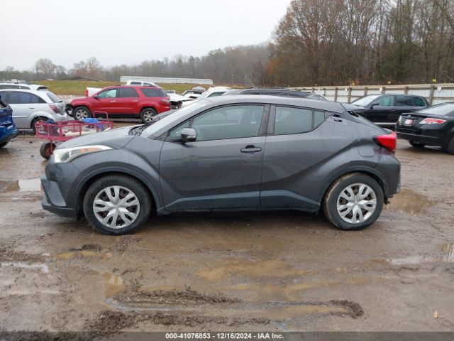 NMTKHMBXXKR068792 Toyota C-HR LE