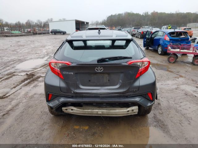 NMTKHMBXXKR068792 Toyota C-HR LE