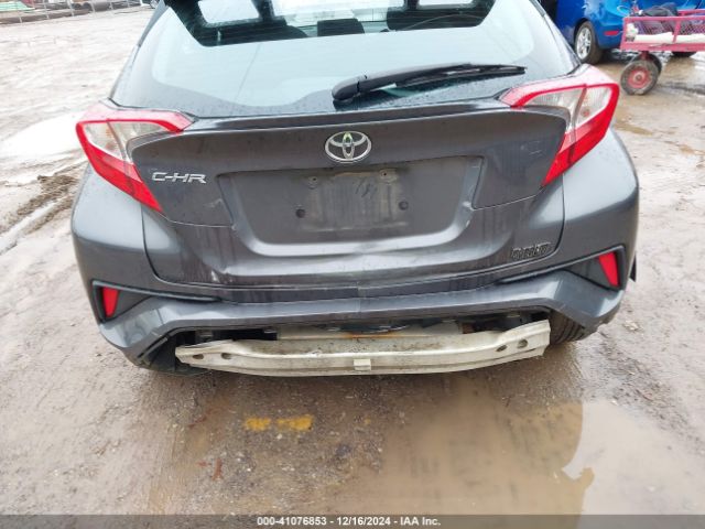 NMTKHMBXXKR068792 Toyota C-HR LE
