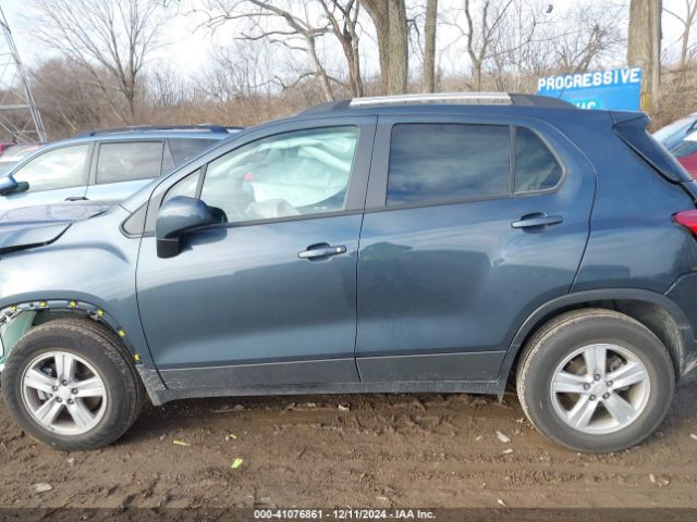 KL7CJPSM8NB517655 Chevrolet Trax Awd Lt