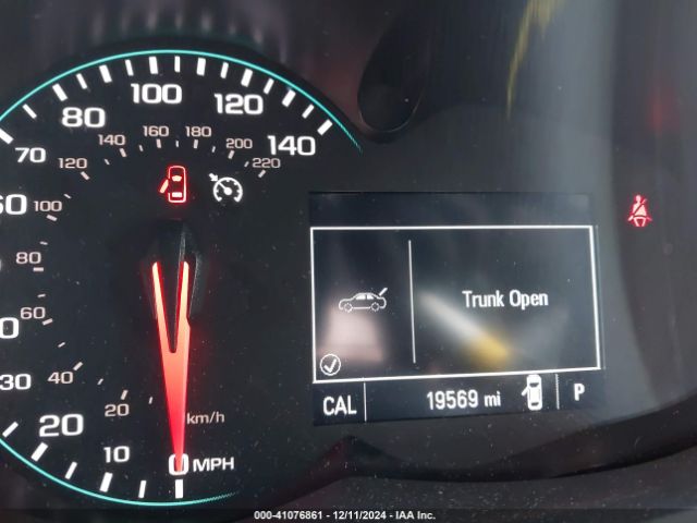 KL7CJPSM8NB517655 Chevrolet Trax Awd Lt