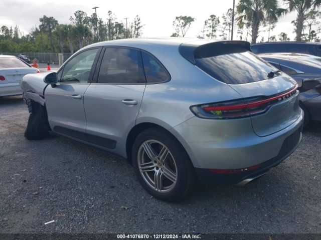 2021 PORSCHE MACAN WP1AA2A59MLB14458 Photo 2