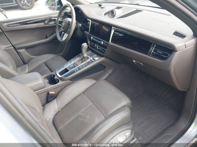 2021 PORSCHE MACAN WP1AA2A59MLB14458 Photo 4