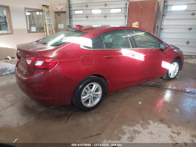 Chevrolet Cruze Lt Auto 2018 1G1BE5SMXJ7106903 Image 4